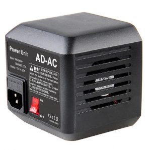 ARH070 Attache adhésive 70 x 70 mm ARH070 Attache adhésive 70 x 70 mm