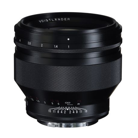 Nokton 50 mm/F1- Sony E Nokton 50 mm/F1- Sony E